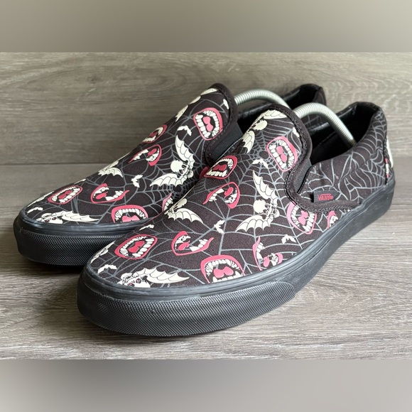 Vans Other - Vans Classic Slip-On Glow Frights Black Glow In The Dark Size 12 NWOT